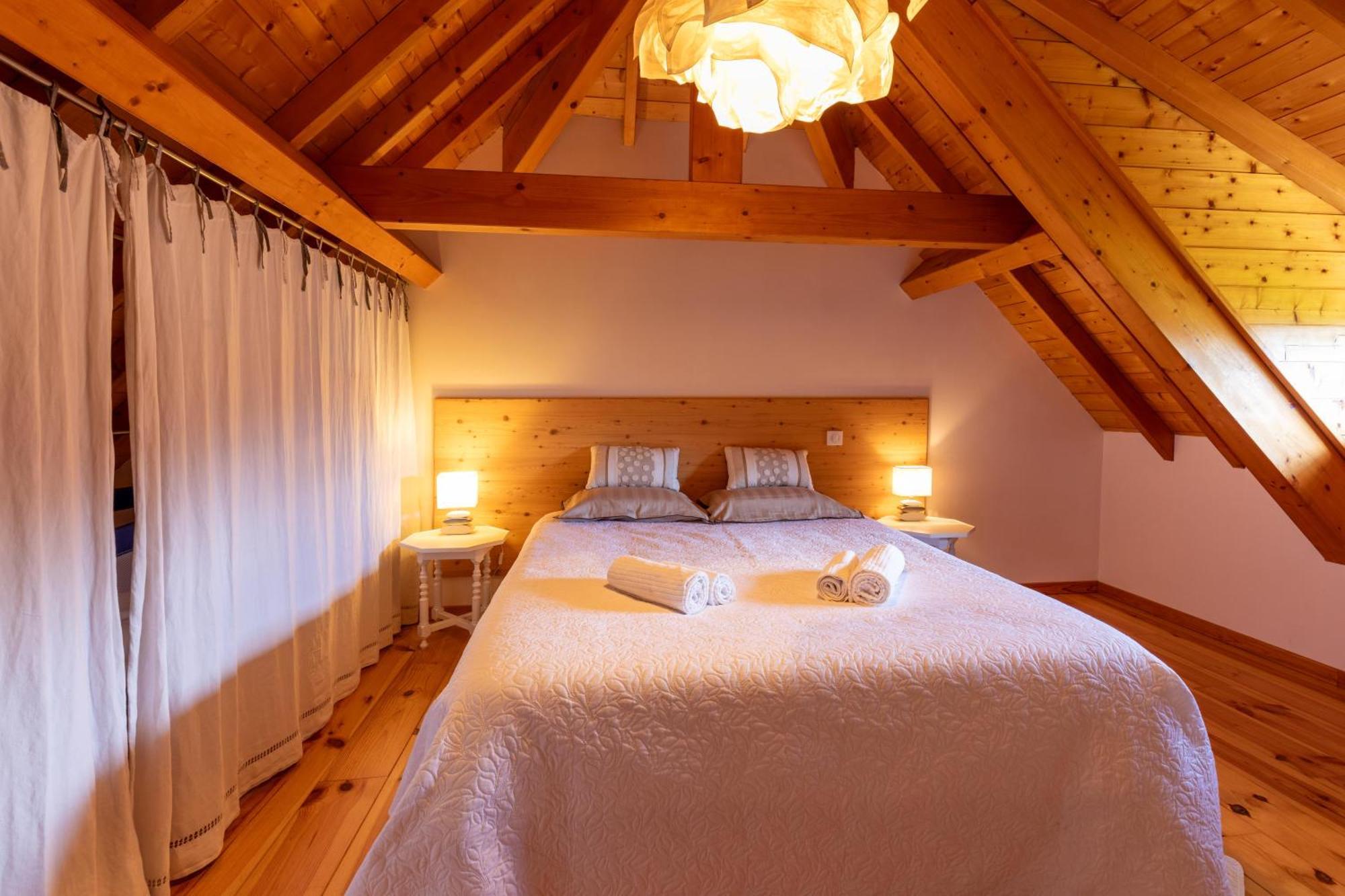 Gite Le Bedat Ayzac-Ost Exterior photo